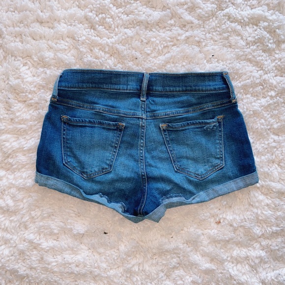 Hollister shorts - Picture 2 of 2